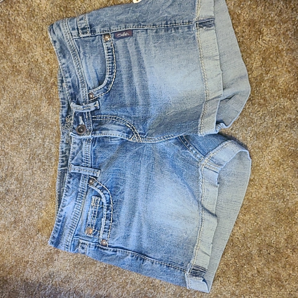 Silver Jeans Toni 3 1/2 shorts